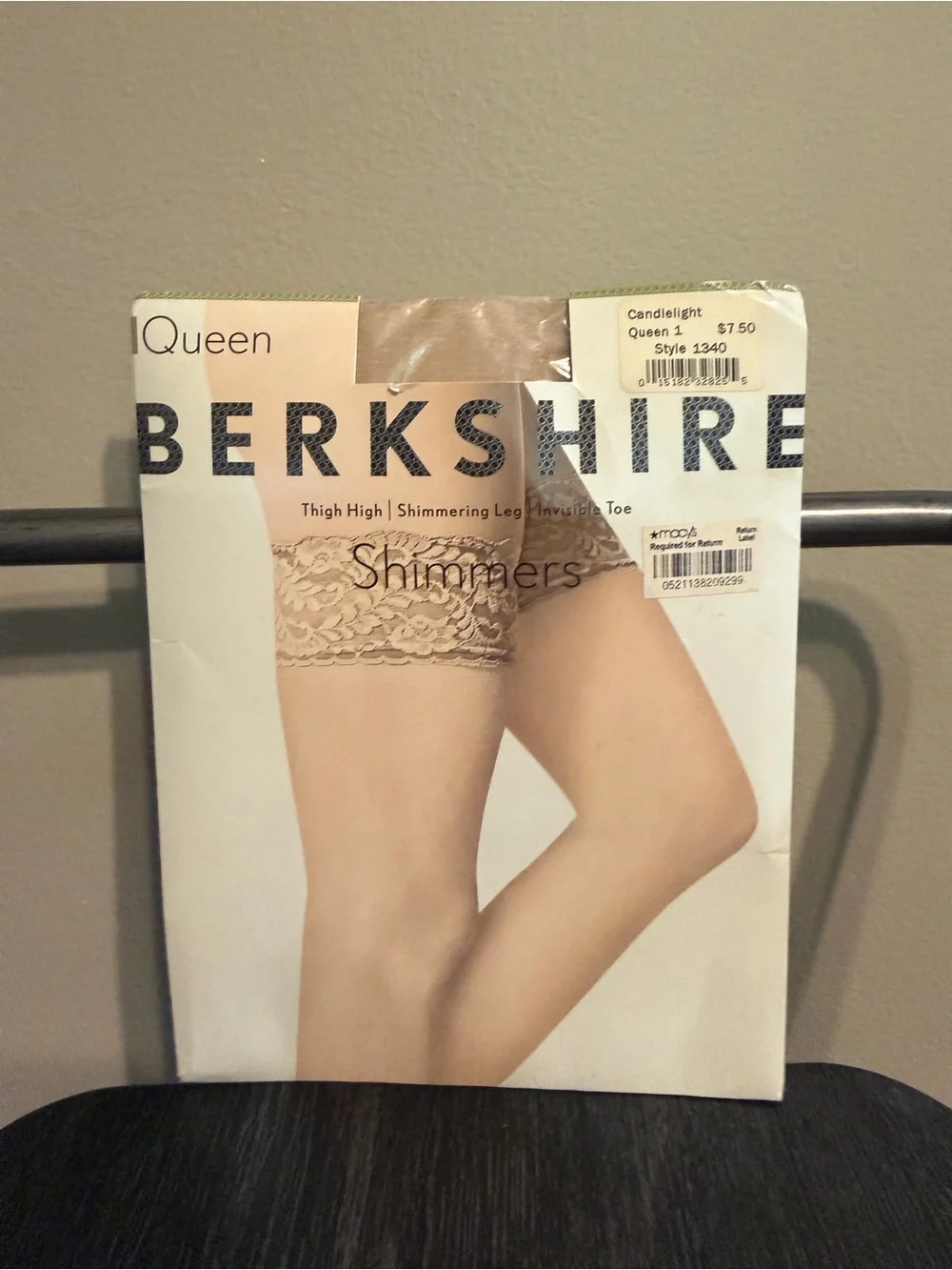 Vintage Berkshire Shimmers Lace Top Thigh High Stockings Queen 1 Candlelight